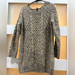 H&M sweater (open to offers)